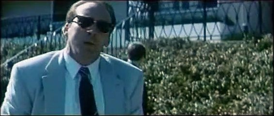 Les Associés Bande-annonce VO