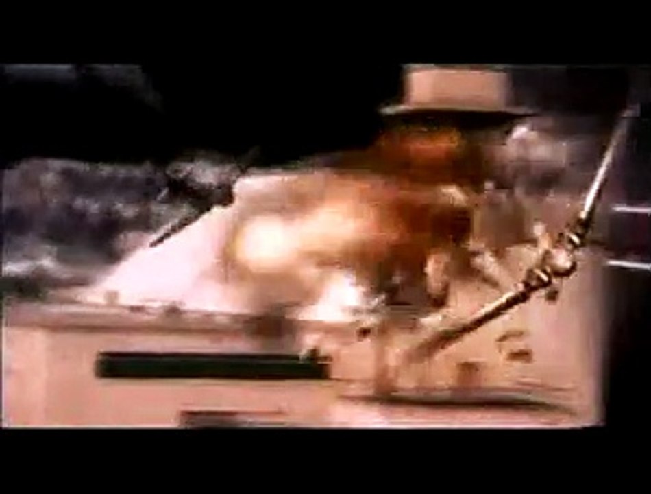 Capitaine Sky et le monde de demain Extrait vidéo (2) VF