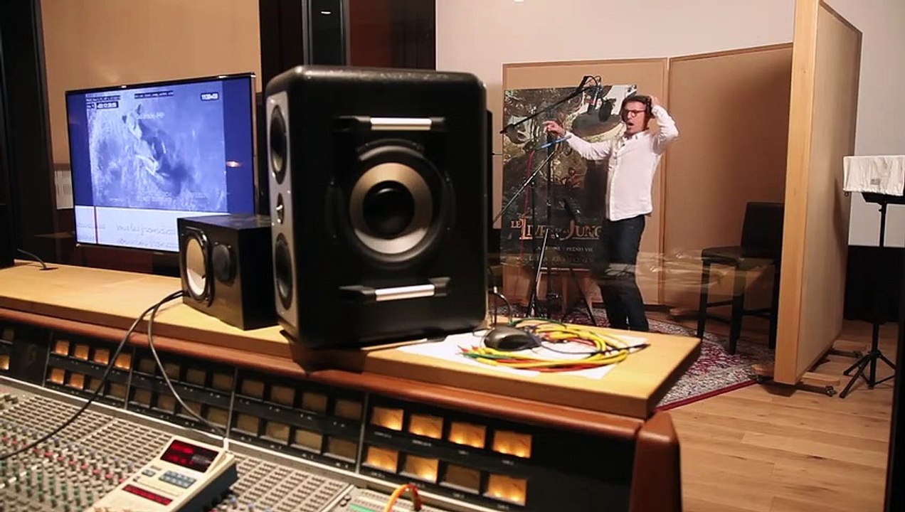 Le Livre de la jungle - MAKING OF "Lambert Wilson chante Baloo !"
