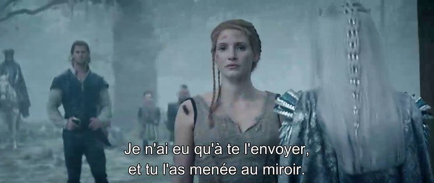 Le Chasseur et la reine des glaces - EXTRAIT VOST Le miroir
