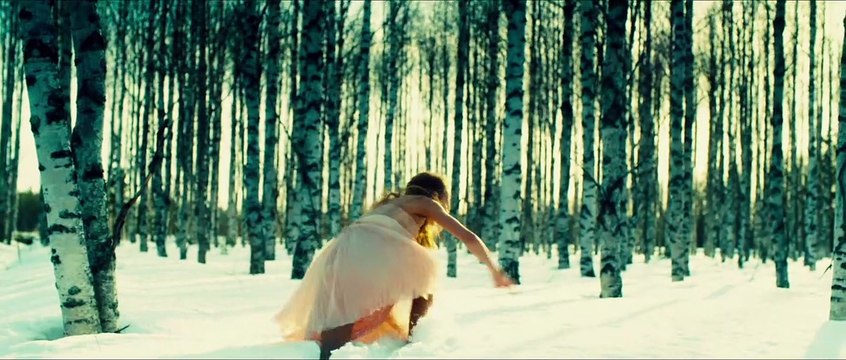 Un traître idéal Bande-annonce (2) VF