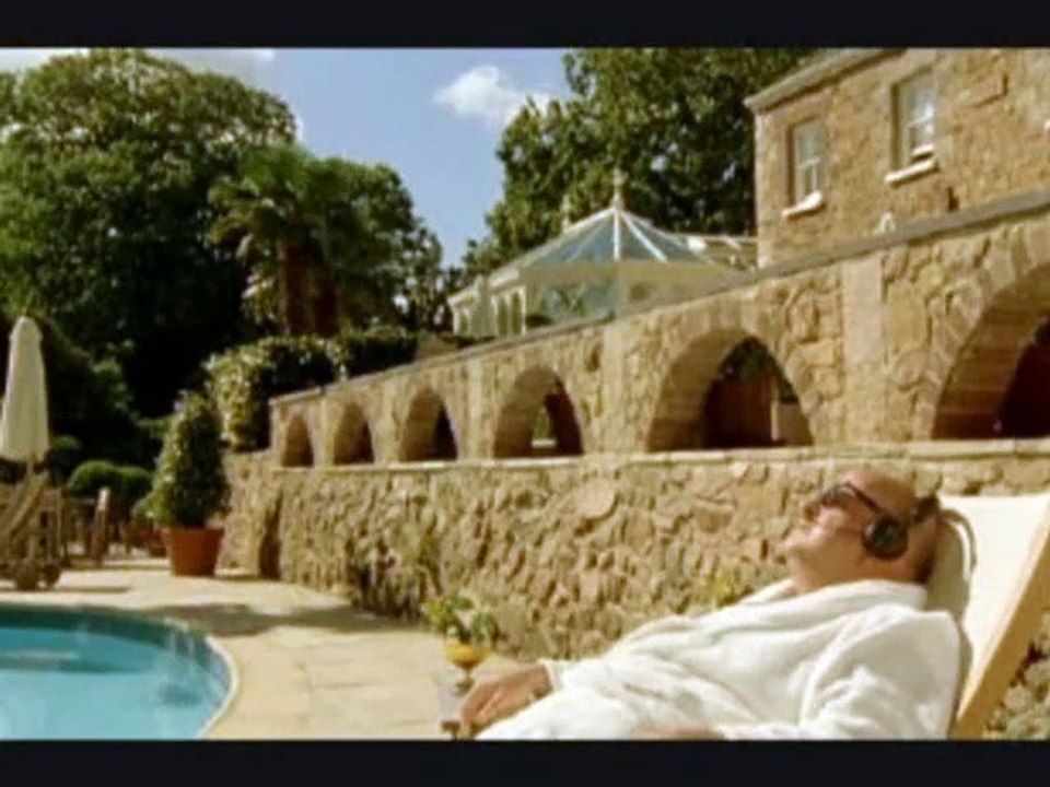 Louise-Michel Bande-annonce VF