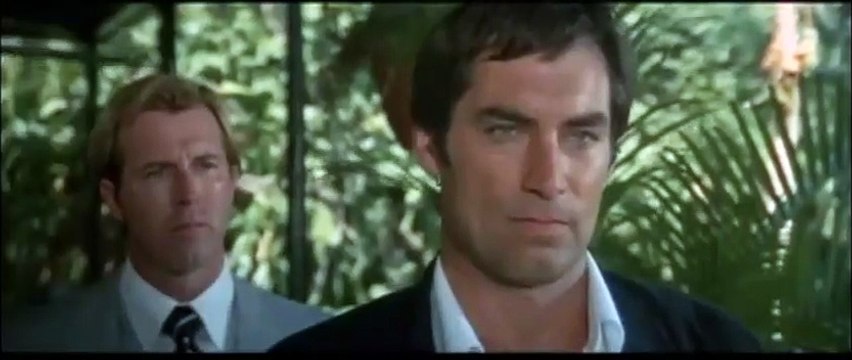 Permis de tuer Bande-annonce (2) VO