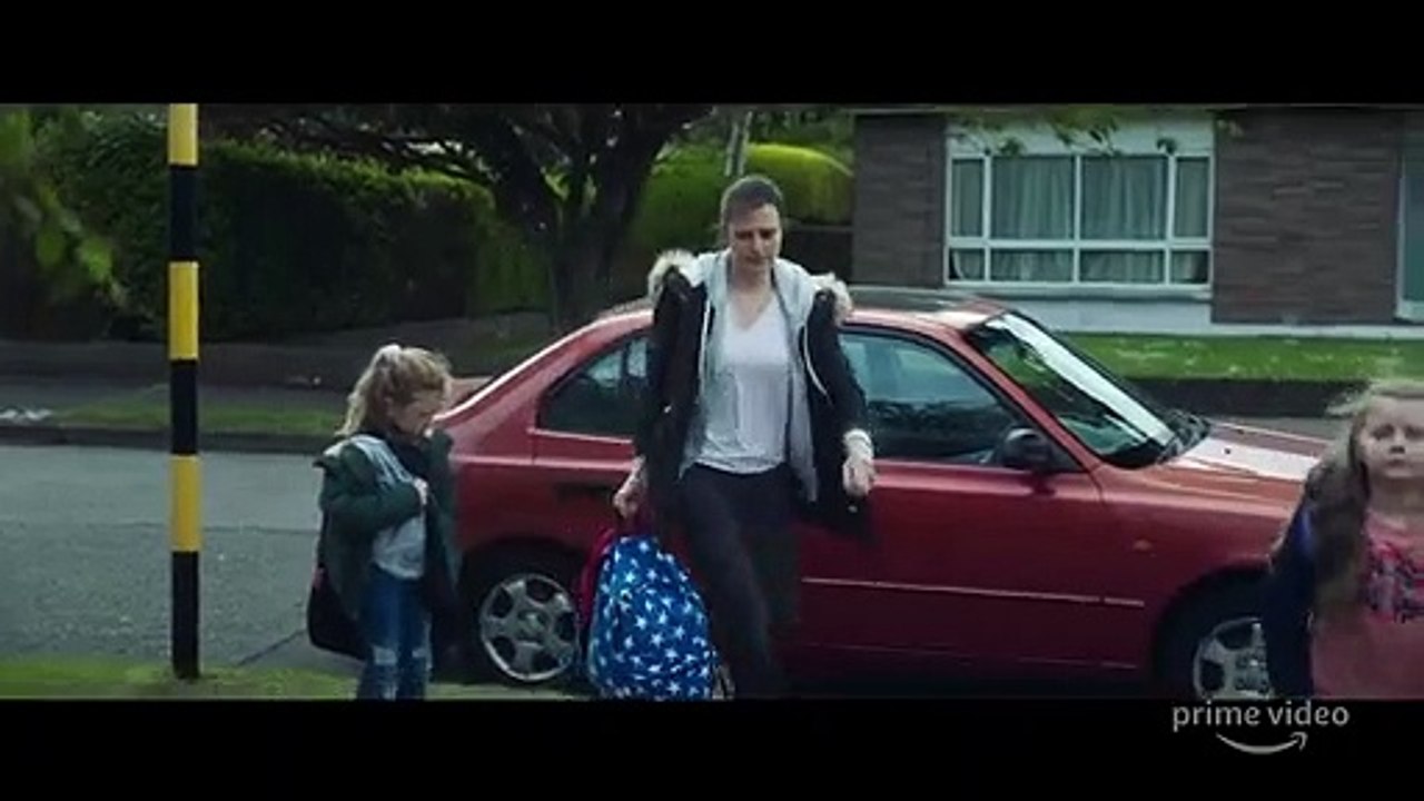 Herself Bande-annonce VO