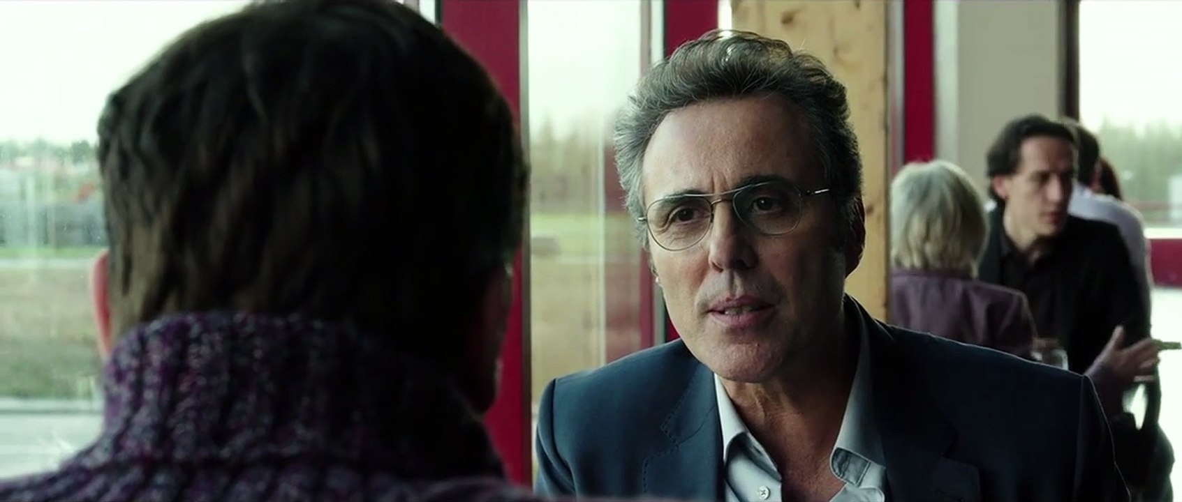 Vendeur - EXTRAIT "Tu te vois là-dedans ?"