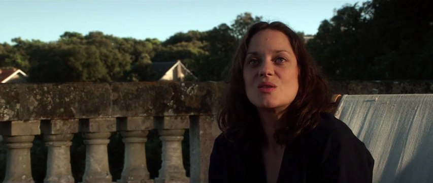 Les Fantômes d'Ismaël EXTRAIT Qu'est-ce que tu es venue faire ici ?