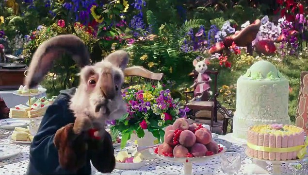 Alice de l'autre côté du miroir Bande-annonce finale VO