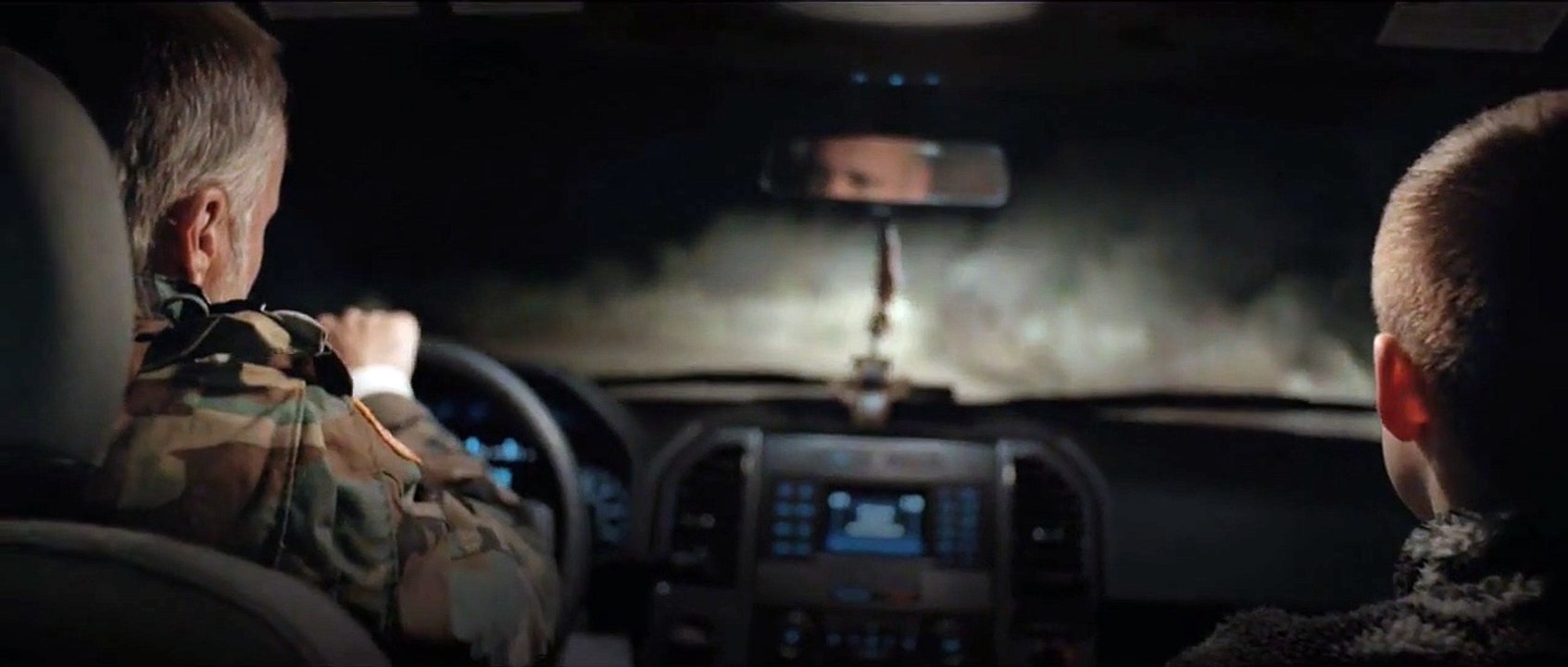 Across My Land EXTRAIT VO "En voiture"