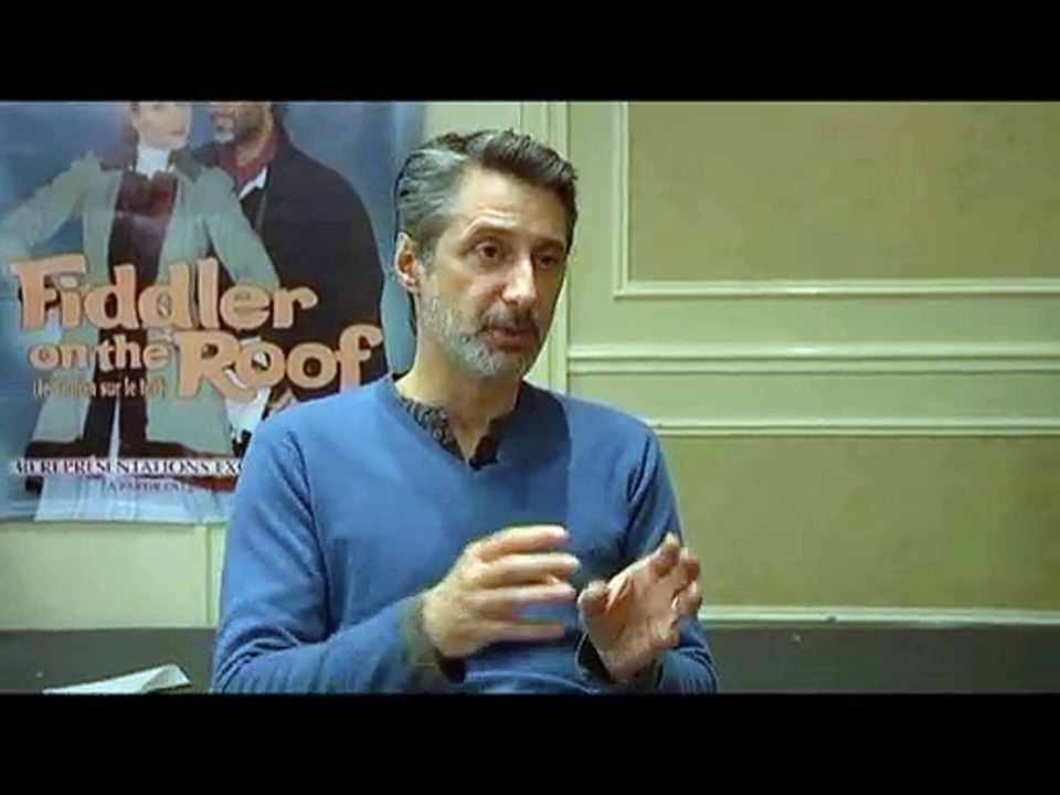 Antoine de Caunes Interview : Coluche, l'histoire d'un mec