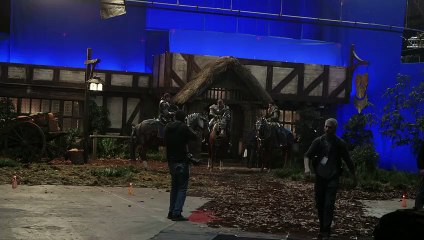 Warcraft : Le commencement Making Of "The Lion's Pride Inn" VO