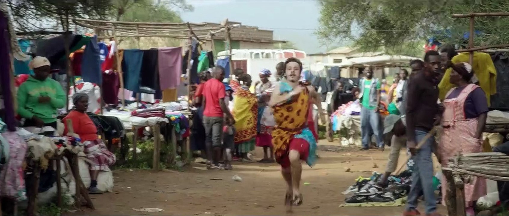 Gabriel e a Montanha EXTRAIT VO "Chaussures"