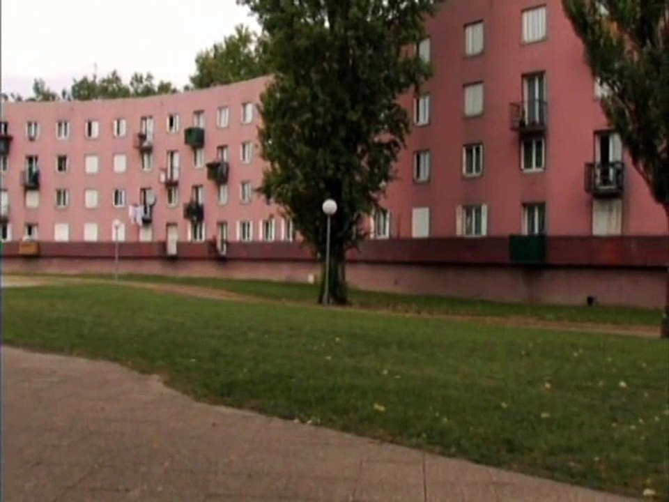 La Vie ailleurs Bande-annonce VF