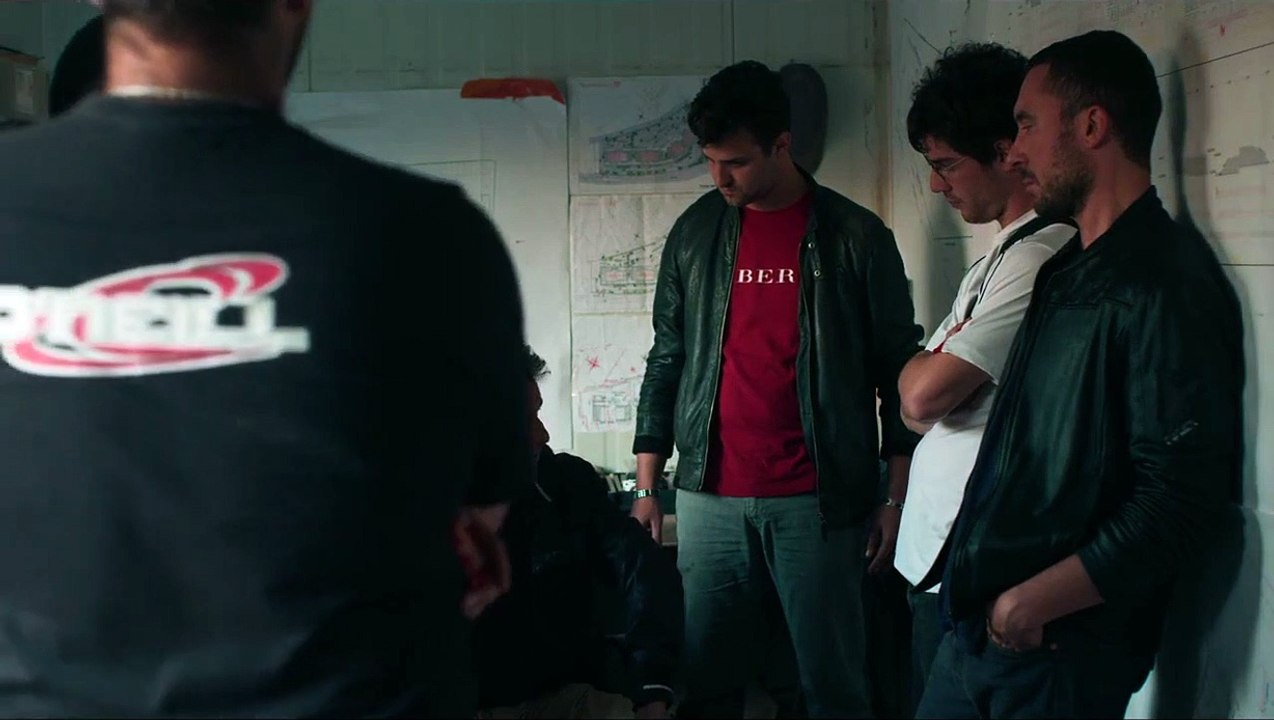 Une Vie Violente EXTRAIT "Vous savez pas à qui vous avez affaire"