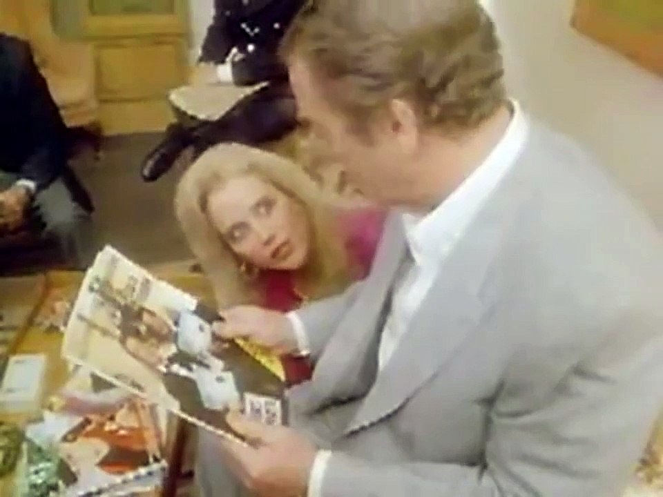 Double arnaque Bande-annonce VO