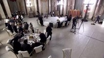 Cumhurbaşkanı Erdoğan sanatçılar ile iftar programında bir araya geldi