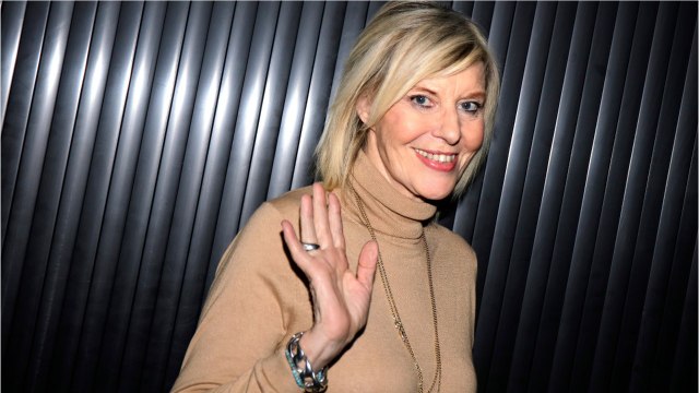 FEMME ACTUELLE - Chantal Ladesou : elle raconte ce moment de malaise face à Valérie Trierweiler