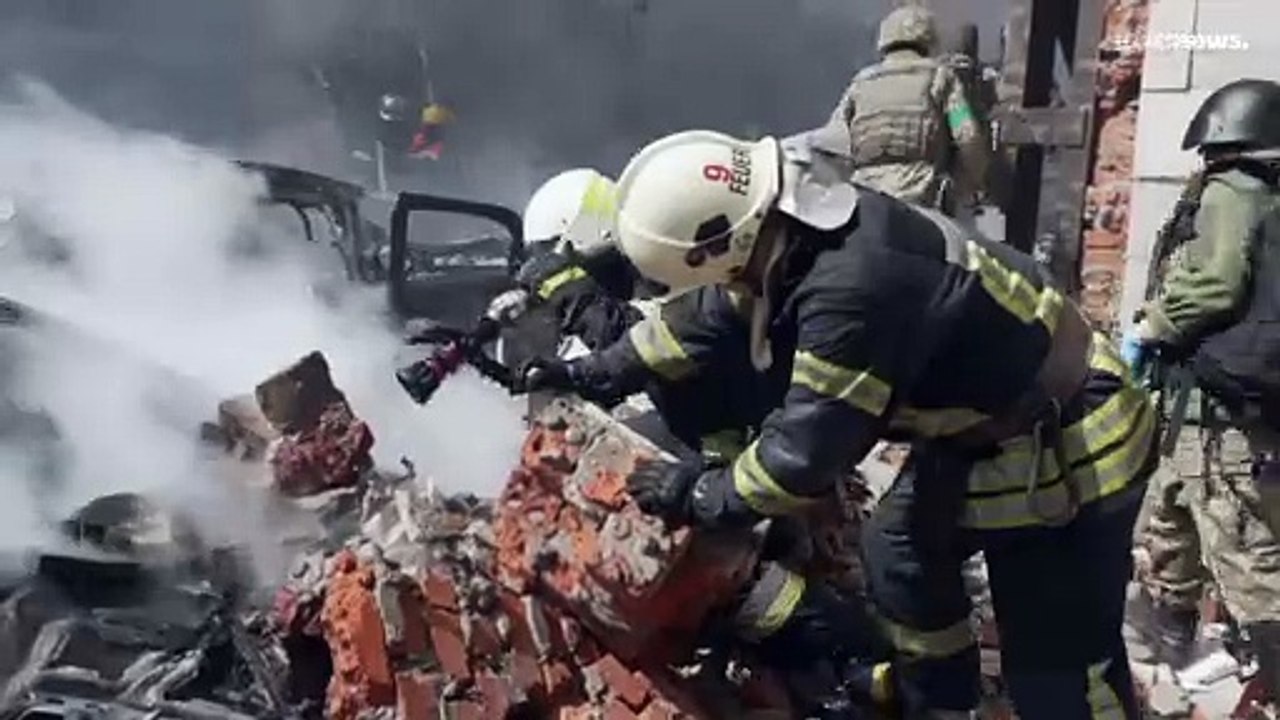 Angriffe auf Charkiw - Selenskyj will keine Gebiete abtreten