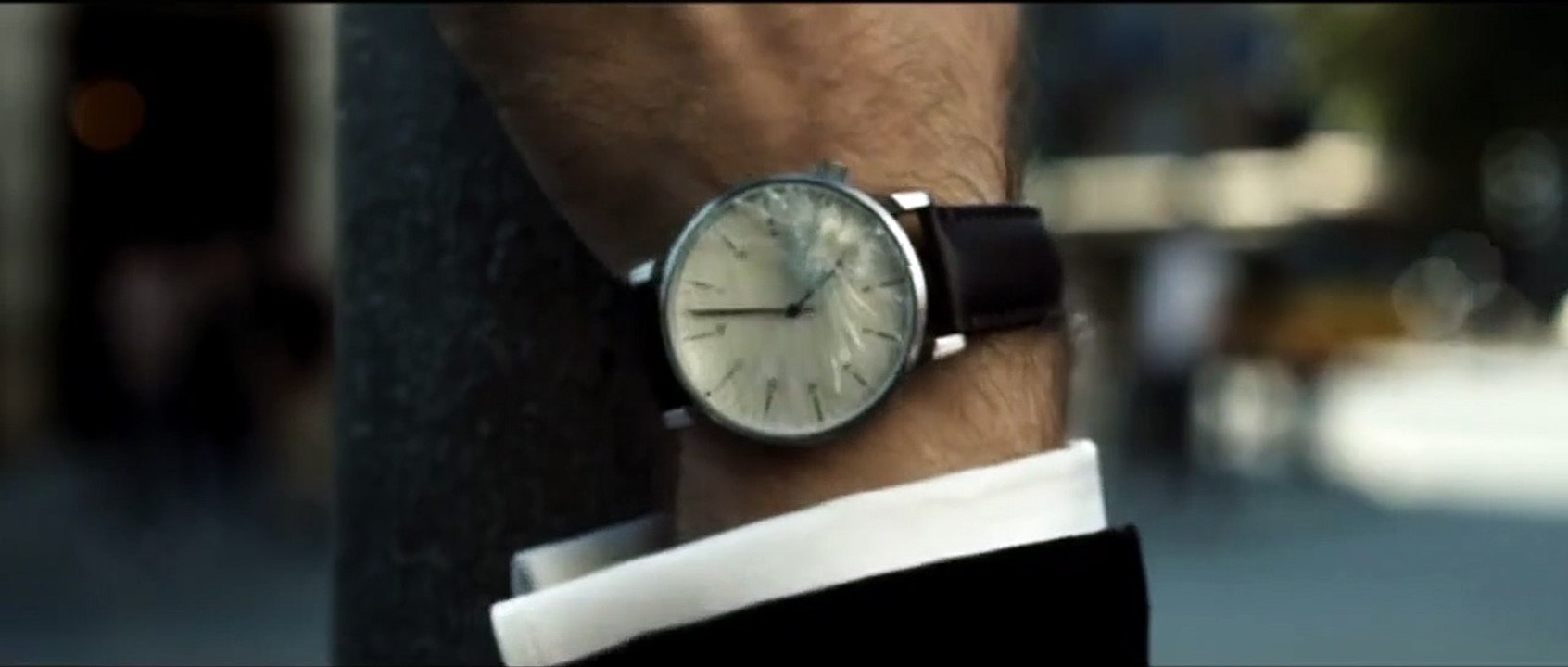 11 minutes Teaser VO