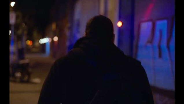 Cross the Line Extrait VO La Fuite