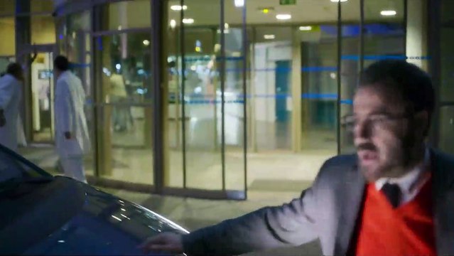 À cause des filles..? Bande-annonce (3) VF