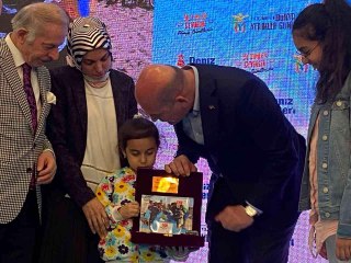 Bakan Soylu: "Işığı açık tutarsak etrafımızdakiler hayırda toplanacaktır"