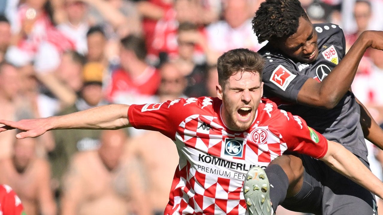 Mainz v Stuttgart