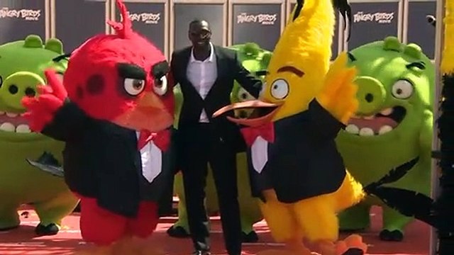 Omar Sy et les Angry Birds font le show !
