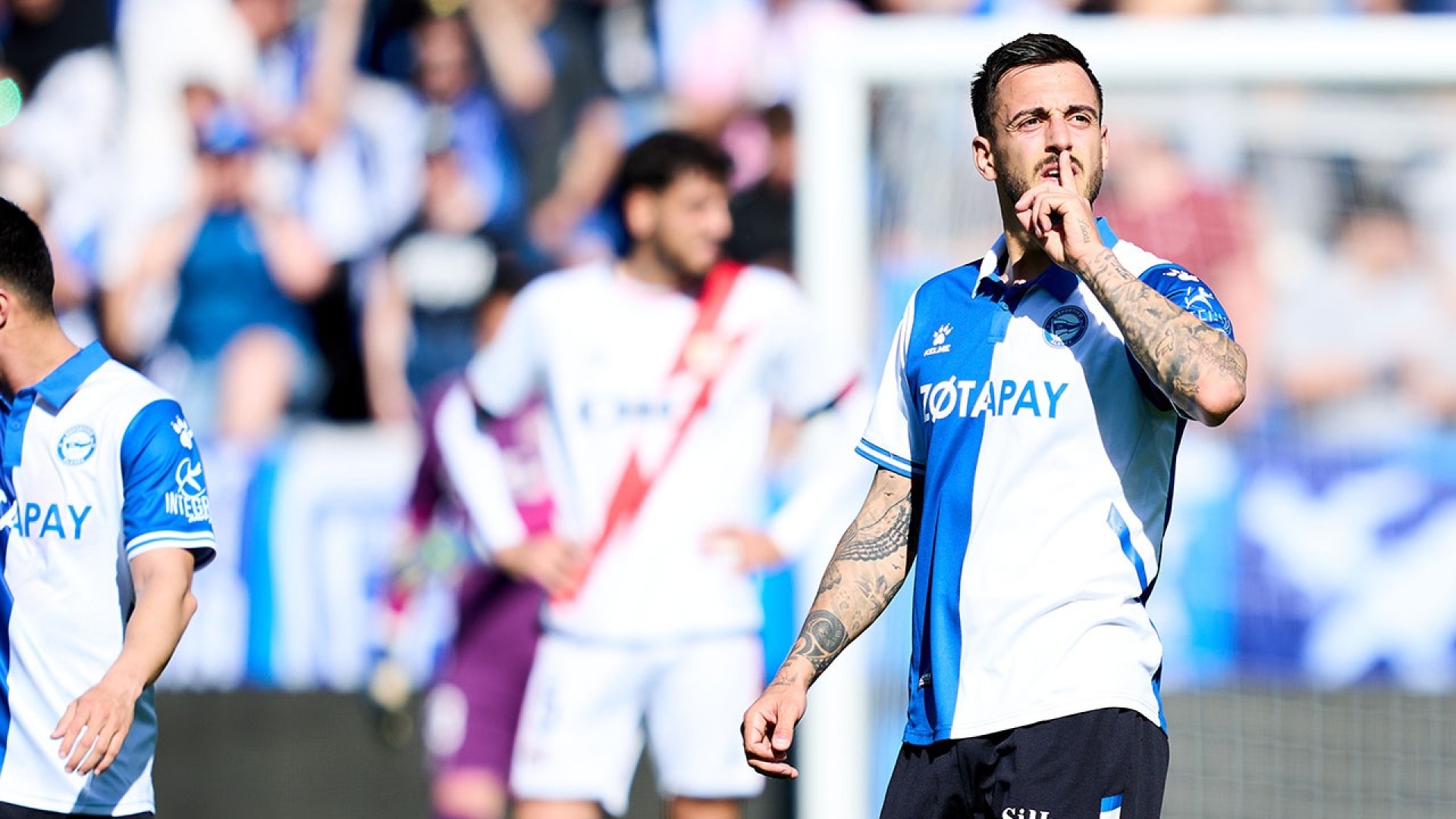 Alaves v Rayo Vallecano