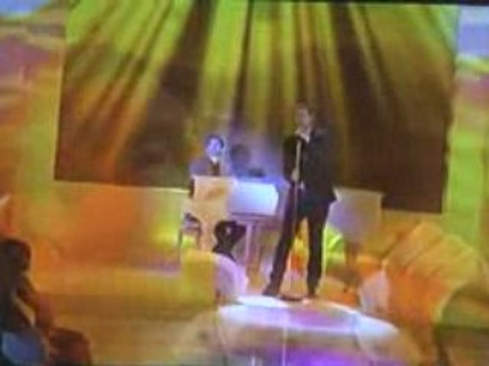 AaRON France2 Vivement Dimanche U-Turn Lili