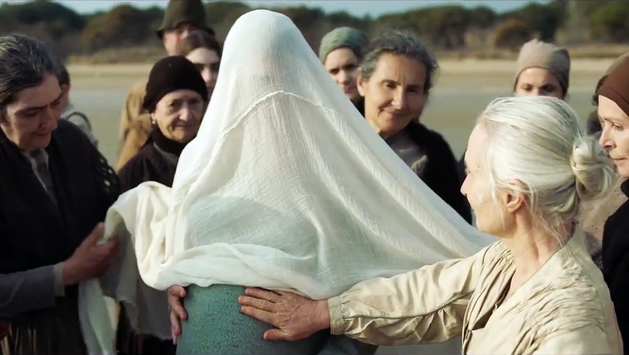Piccolo corpo EXTRAIT VO "Procession"