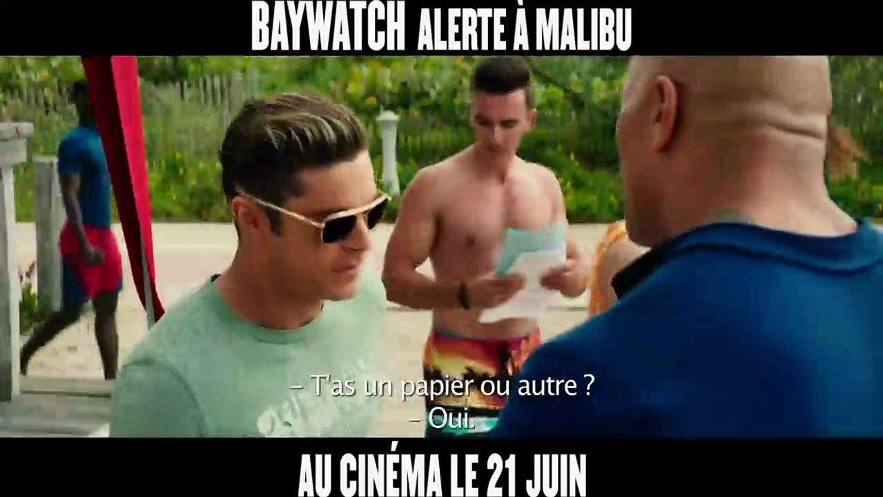 Baywatch - Alerte à Malibu EXTRAIT VO "Clash"