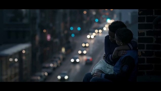 Black - CLIP OFFICIEL Back to Black d'Oscar And The Wolf feat. Tsar B.