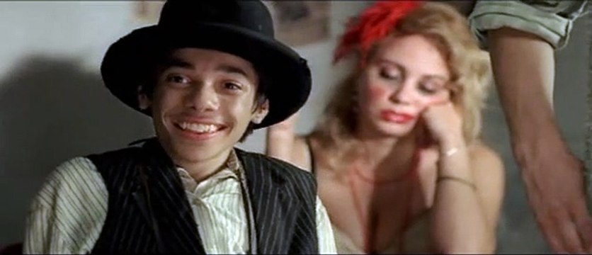 Au diable Staline, vive les mariés ! Extrait vidéo VO