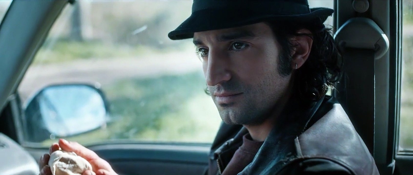 Tom Medina EXTRAIT VF "Tu aurais fait comment ?"