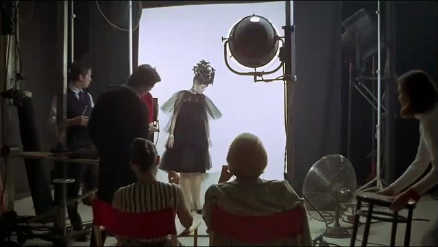 Portrait d'une enfant déchue Bande-annonce VO