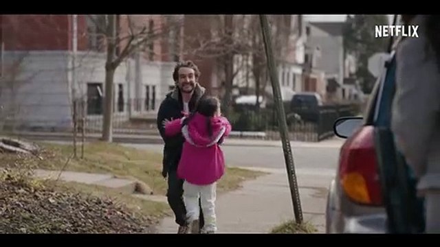 Directrice - saison 1 Bande-annonce VF