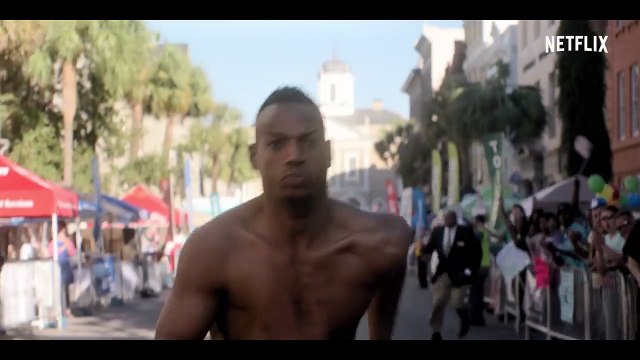 Naked Bande-annonce VO