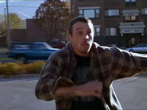 Un bébé sur les bras Bande-annonce VF