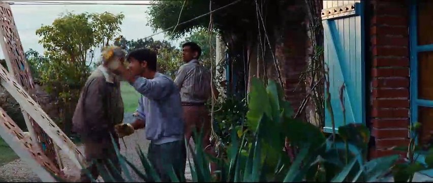 Les Recettes du bonheur - EXTRAIT VF Rivalité entre restaurateurs