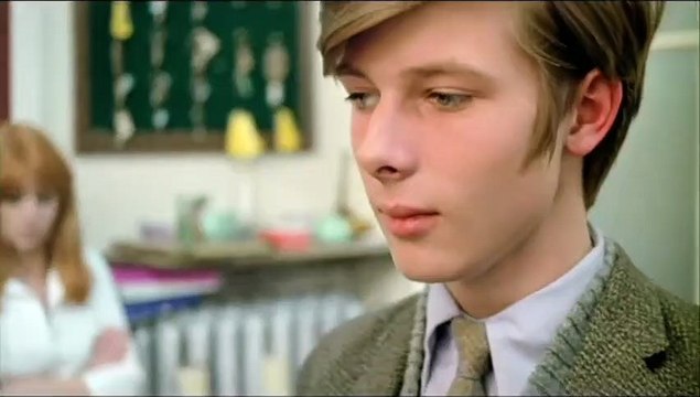 Deep End Bande-annonce VO