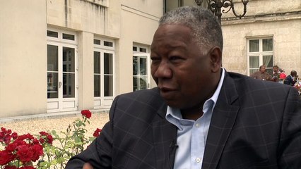 "J&#039;attends le jour où il y aura des films de science-fiction en Afrique !"