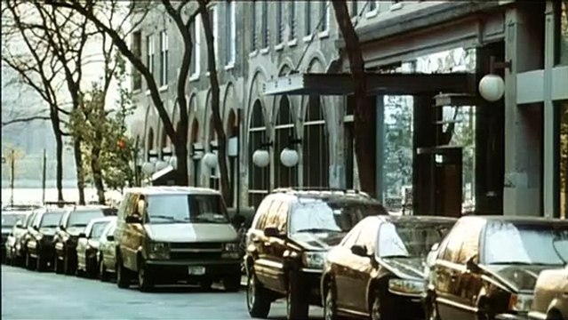 Chassé-croisé à Manhattan Bande-annonce VO