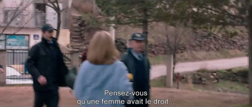 Dieu existe, son nom est Petrunya Bande-annonce VO