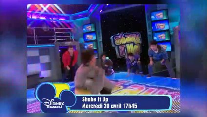 Bella Thorne, Zendaya Interview : Shake It Up