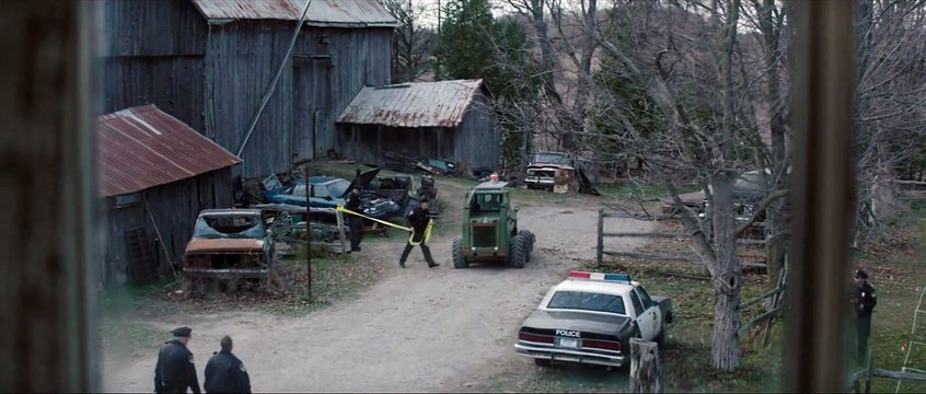 Regression - EXTRAIT VOST Messe noire