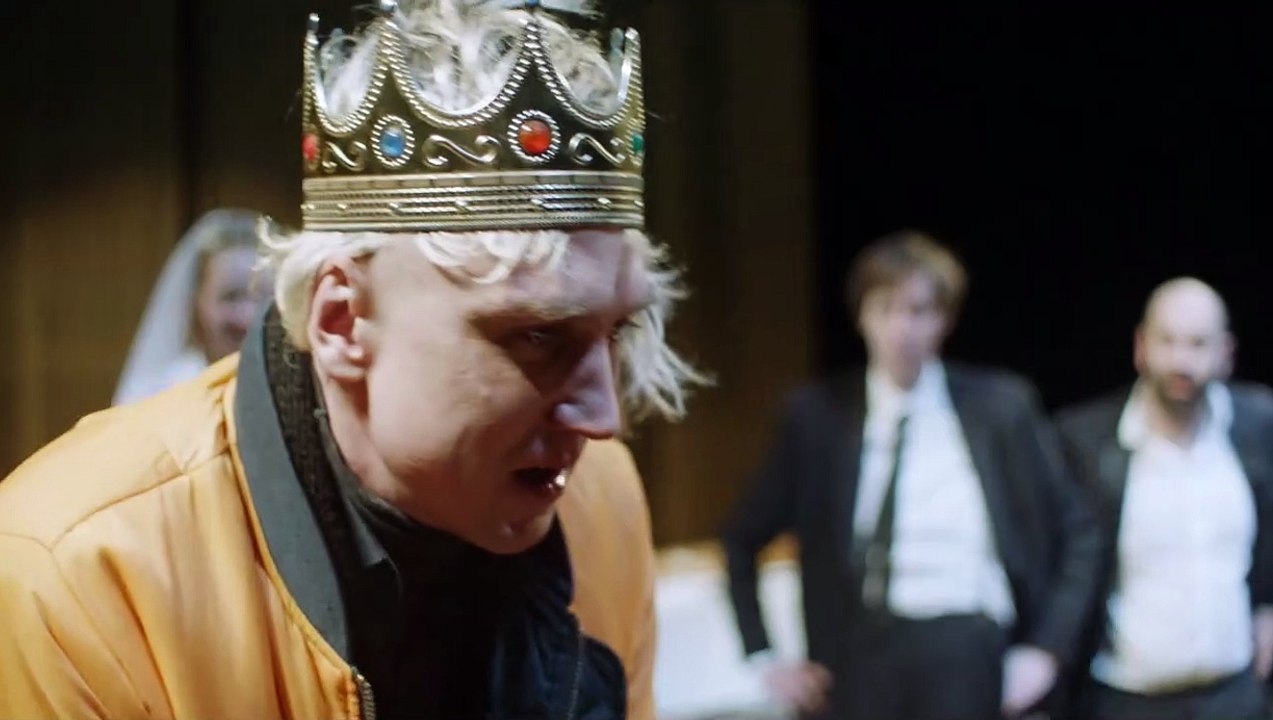 Petite soeur Bande-annonce VO