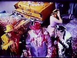 Artistes et modèles Bande-annonce VO