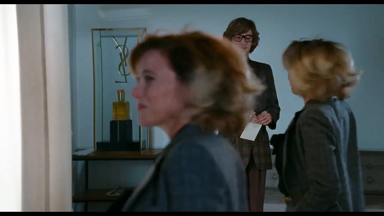 Saint Laurent - EXTRAIT "La cliente"