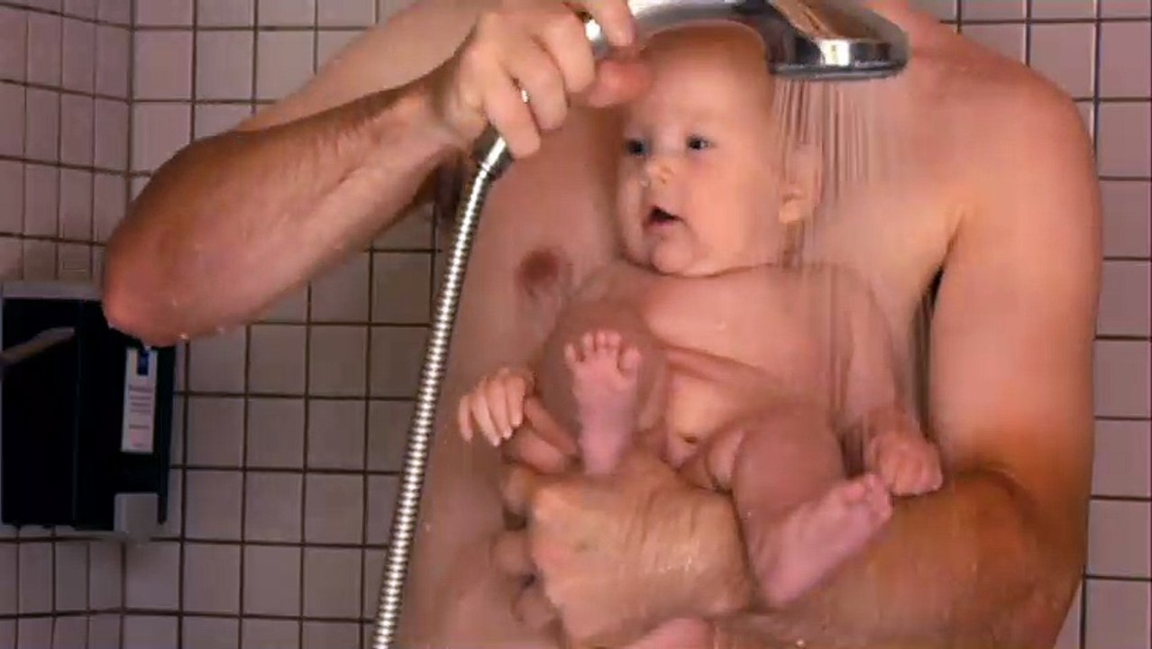 Bébés Extrait vidéo (3) VF