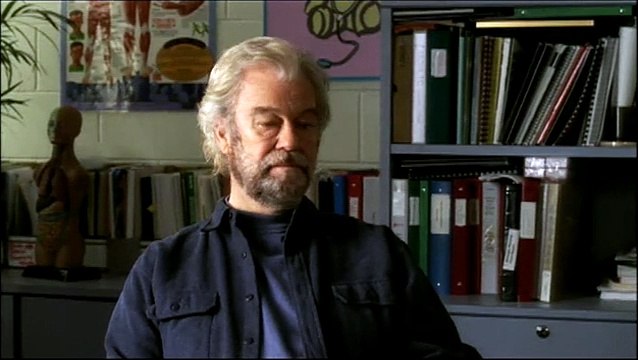 Loin d'elle Extrait vidéo VO